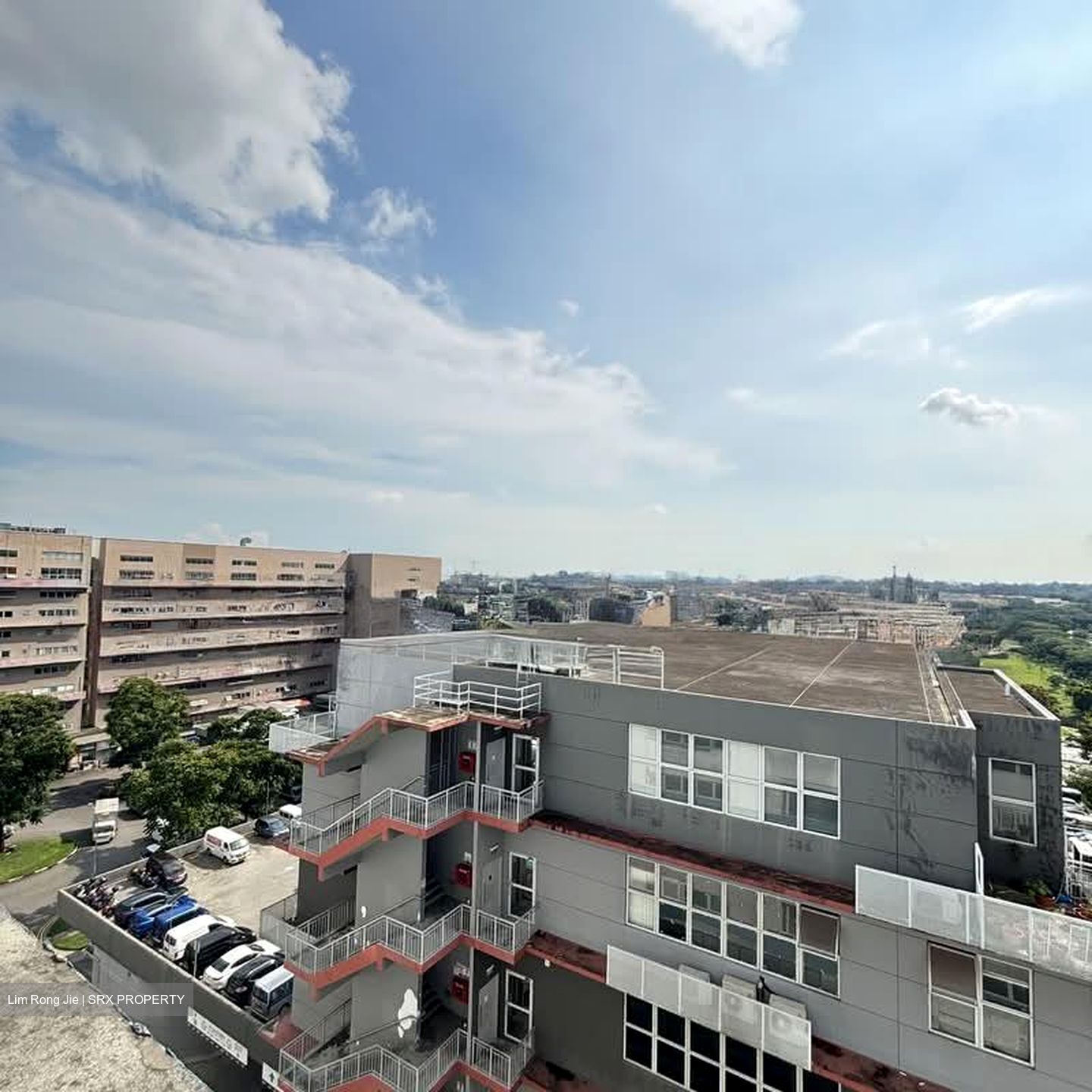 Pioneer Point (D22), Factory #557142301